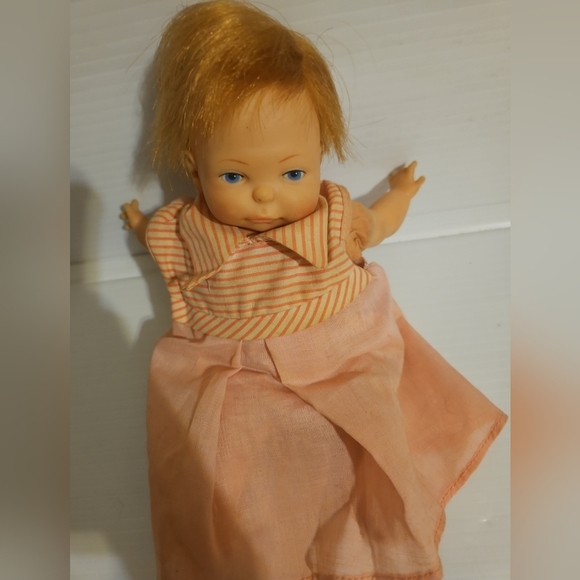 Vintage 1967 Newborn Thumbelina Doll by IDEAL , Working Pull String,Original Otf - Picture 1 of 10